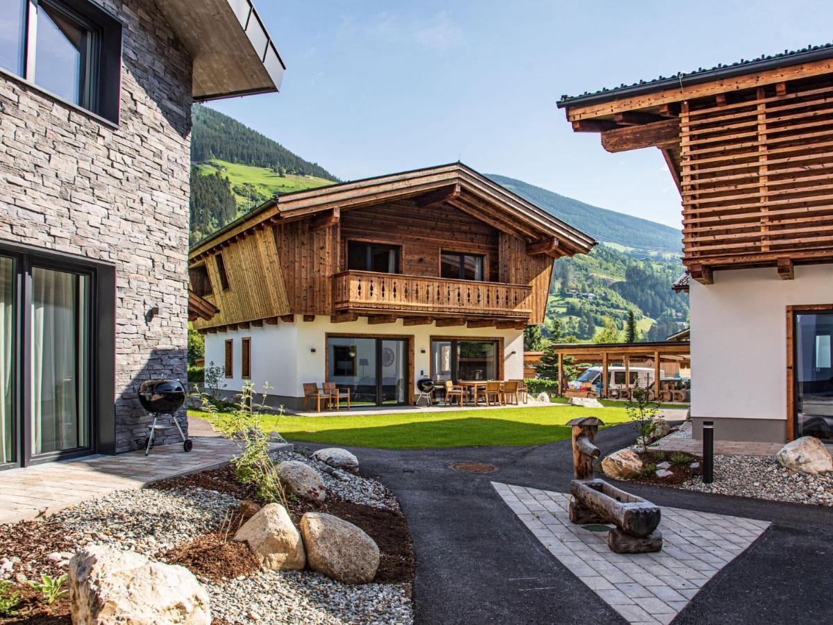 Apartment In Wald Im Pinzgau With A Carport Dış mekan fotoğraf