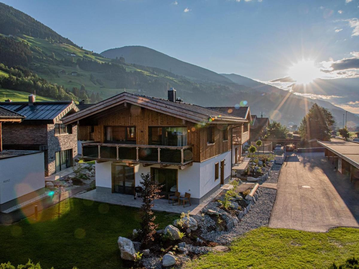 Apartment In Wald Im Pinzgau With A Carport Dış mekan fotoğraf
